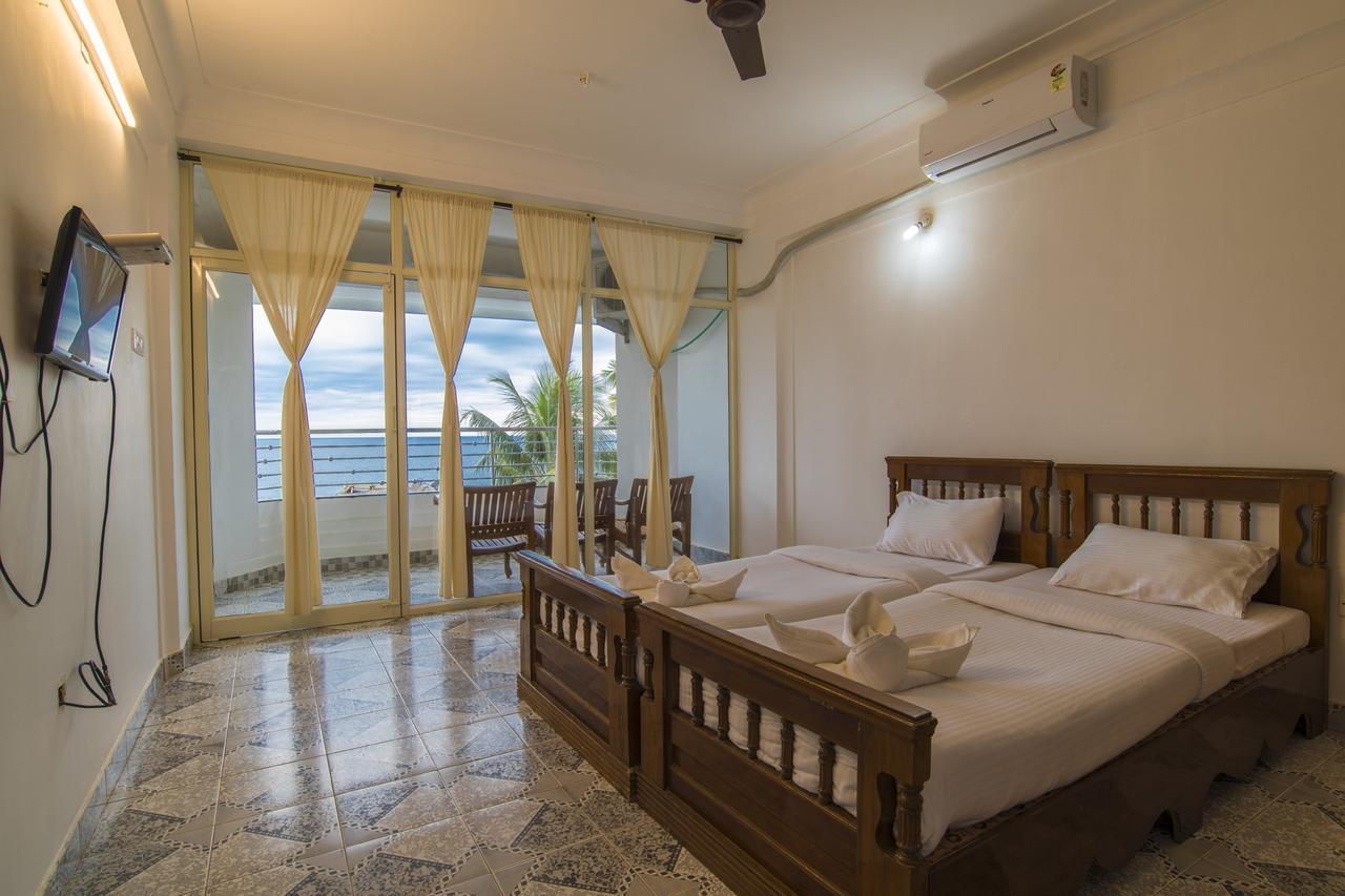 Surya Beach Resort Kovalam Exterior foto